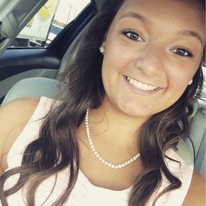 Meet your Posher, Bethany